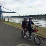 上町台地で真田幸村ゆかりの地を巡るタンデム自転車ツアー