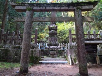 奥の院 - 豊臣家墓所